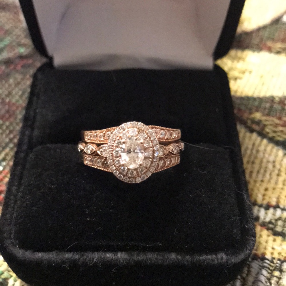 14k Rose gold diamond set.